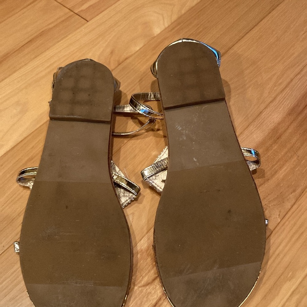 Muk Luks Bling Sandals Flat with Buckles - Picture 4 of 4